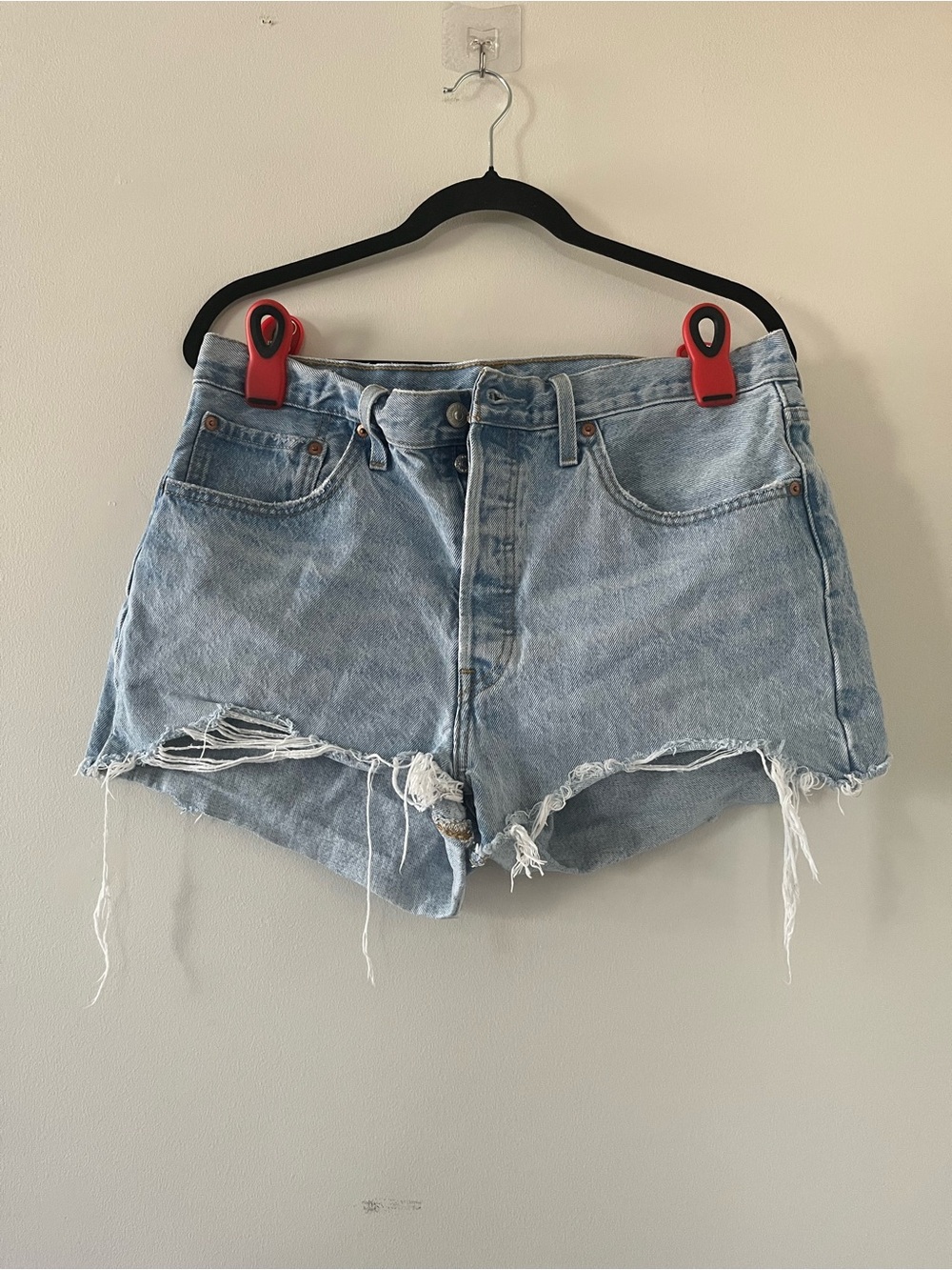 Levi's 501 Original Cutoff Denim Shorts 32 Light Wash Distressed Western Cowgirl